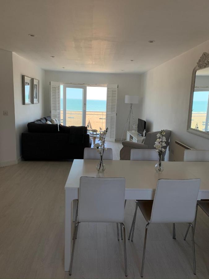 Luxury Beachfront Outstanding 2 Bedroom Apartment 伊斯特布恩 外观 照片